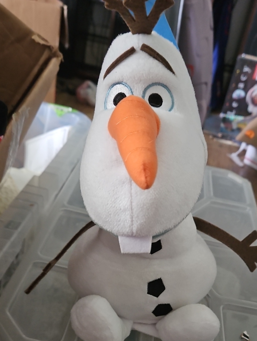 Disney Olaf White and Orange Plush Snowman Toy V77